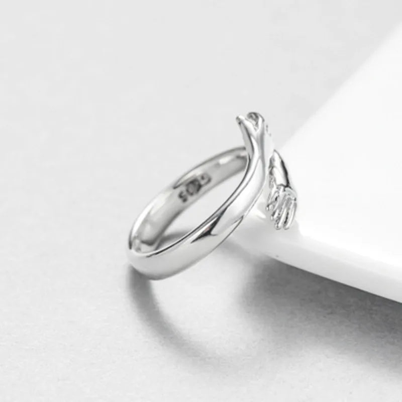 925 Sterling Silver Hugs Ring