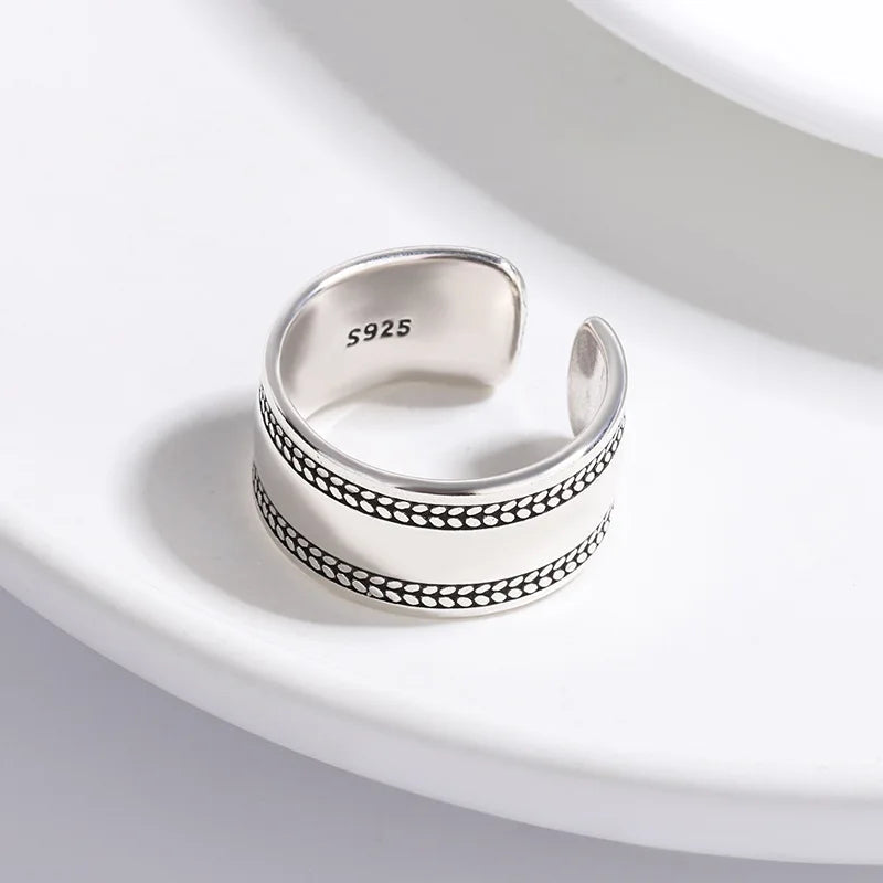 925 Sterling Silver Curve Ring